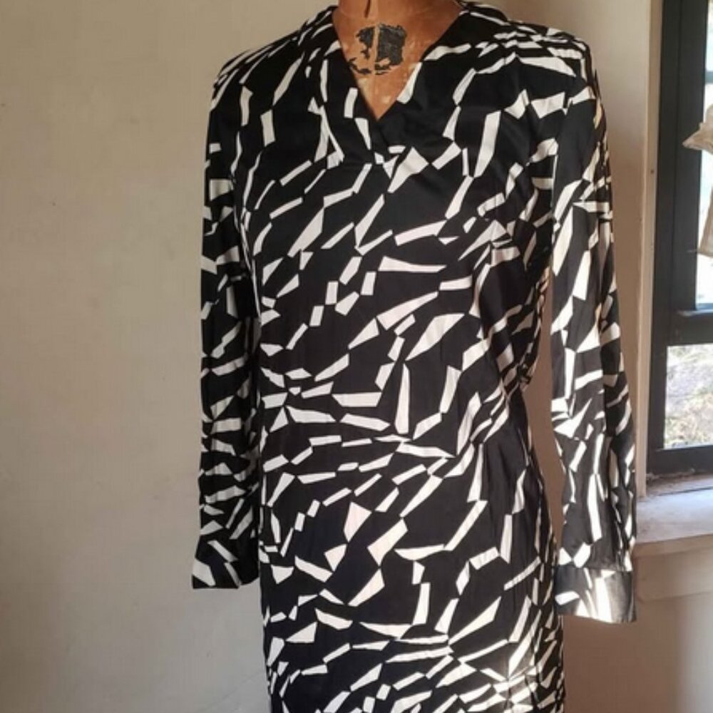 Vintage black + white print dress, M